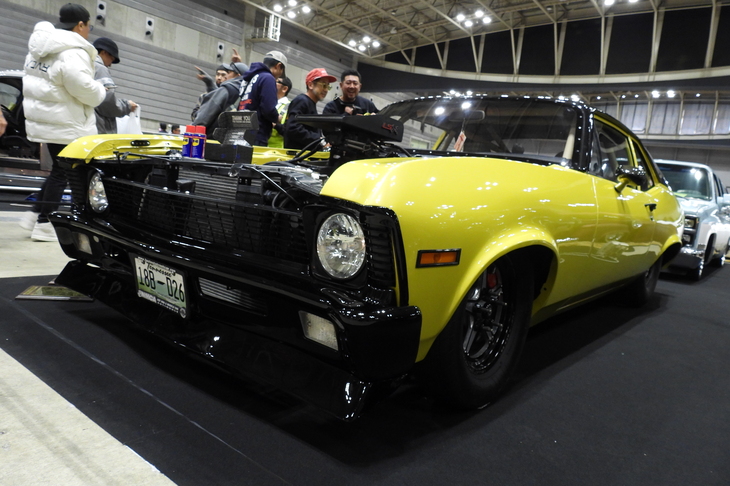 ドラッグレーサーに仕立てられた「シボレー・ノヴァ」。