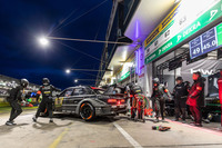 今年は「『メルセデス・ベンツ190E エボ2 DTM』の形をした何か」ことHWAの「EVO.R」が初参戦。あまり速くはなかったけど、この形だけでいいんです。