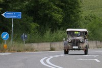 「フィアット508CM(コロニアーレ)」。写真は2014年のミッレミリアに参加したイタリア陸軍の歴史車両。