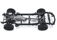 基本車台は安心・安定のラダーフレーム。“300”が初出の最新のGA-Fプラットフォームを使っている。