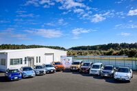 COTYでは、まずは前年の11月1日から当年の10月31日までに日本国内で発表/発売されたすべての乗用車(ただし、普通の人が普通に買えるクルマ)を選考対象車として、選考委員が投票を実施。得票数の多かった10台が最終選考の対象車種、いわゆる「10ベスト」となり、そこからその年のイヤーカーが選出される。