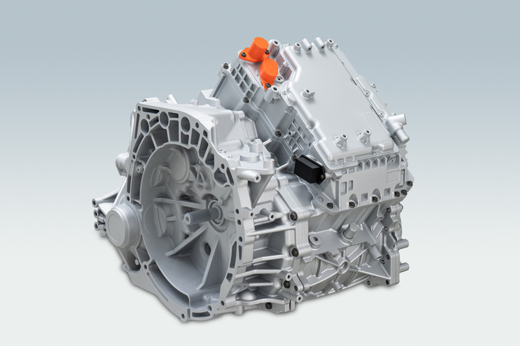 第3世代「e-POWER」の核となる、モーターとインバーター、減速機、発電用モーター、増速機をモジュール化した5 in 1構造の電動ユニット。1.5リッター直3直噴ターボエンジンと組み合わされる。