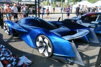 会場にて、来場者の目を楽しませる「アルペングロー」。そのデザインは、今回発表された「A424_β」にも反映されている。