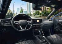 「ポロTSIスタイル」のインストゥルメントパネルまわり。