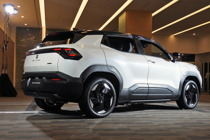 スズキeビターラZ(エクステリア)