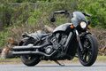 インディアン・スカウト ローグ（6MT）／トライアンフ・ロケット3 GT（6MT）／BMW R1250RS（6MT）【試乗記】