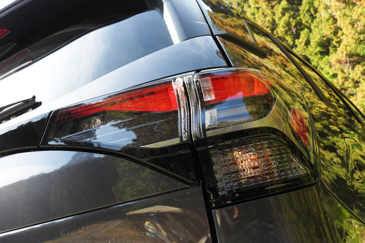 スバル・フォレスター スポーツEX(テールランプ)