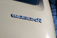 「ワゴンR」は初代が1993年に発売され、背の高い乗用軽自動車というジャンルを創出。現行モデルは2017年発売の6代目。