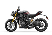 改良型「トライアンフ・スピードトリプル1200RS」が登場 ライダーをアシストする最新技術も搭載の画像