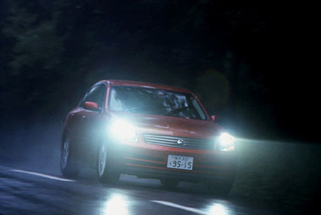 【スペック】250GT Sコレクション:全長×全幅×全高=4675×1750×1470mm/ホイールベース=2850mm/車重=1470kg/駆動方式=FR/2.5リッターV6DOHC24バルブ(215ps/6400rpm、27.5kgm/4400rpm)/車両本体価格=291.0万円(テスト車=335.0万円:ナビゲーションシステム+ビスカスLSD+215/55R17タイヤ&ホイール+カーテン&サイドエアバッグ+アクティブヘッドレスト+リア中央3点式シートベルト)