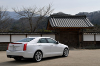 キャデラックATSセダン プレミアム