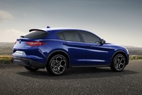 ステルヴィオ2.2ターボ ディーゼルQ4 Ti