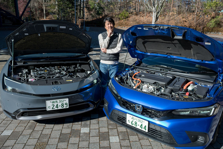 エンジンルームの間からコンニチワ! 今回の勝負、清水草一は「シビックe:HEV」に軍配を上げます!