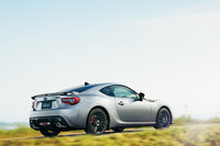 より意のままに スバルが「BRZ」の改良モデルを発売の画像