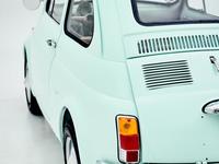 クラシックカーというと、“ハレ”の日にドライブに引っ張り出すクルマというイメージが強いが、「フィアット500クラシケev」は“ケ”……すなわち普段の日常に彩りを添えてくれる、新しいクラシックカー像を見せてくれた。