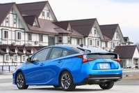 トヨタ・プリウスA“ツーリングセレクション”