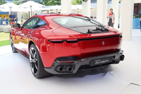 リアエンドにはボディー一体型のアクティブスポイラーを装備。その働きにより、車速250km/hでのダウンフォースは110kg増すという。