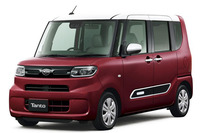 ボディータイプの異なる“名ばかりファミリー”を区分けしたうえで販売台数順に並べると、2位には「ダイハツ・タント」が入ってくる。