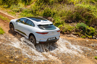 ジャガーIペース HSE EV400 AWD