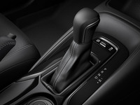 AT車には、新開発の8段AT「GR-DAT」が搭載される。