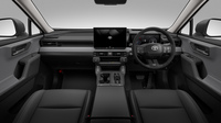 「RAV4」のインテリアは3モデルのなかでは最もギア感が強く、高級というよりはガシガシ使い込める素材を多用している。
