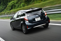 今回は高速道路を中心に460kmほどの距離を試乗。燃費は満タン法で23.0km/リッター、車載の燃費計で23.5km/リッターを記録した。