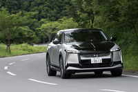 DS N°8エトワールAWD