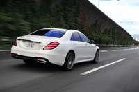 今回は高速道路を中心に、約600kmを試乗。燃費は満タン法で11.2km/リッター、車載の燃費計で11.3km/リッターを記録した。燃料タンクの容量は70リッターとなっている。