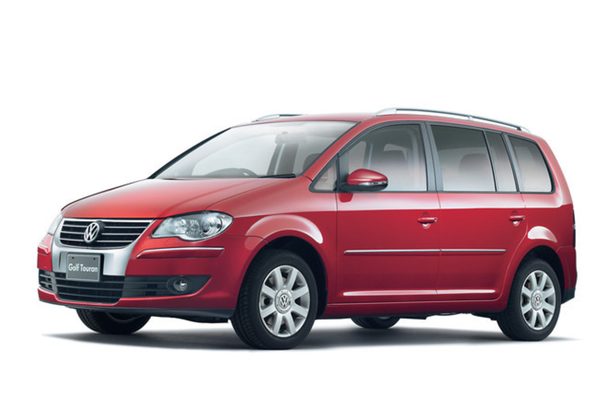 VW「ゴルフトゥーラン」と「ニュービートル」の装備を一部変更  