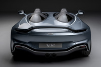 世界限定88台 「アストンマーティンV12スピードスター」登場の画像