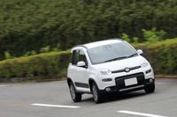 従来製品から全方位的な進化を果たした「エココンタクト6」。低転がり抵抗性能は15%、ウエットブレーキ性能は6%、ドライブレーキ性能は2%、ハンドリング性能は17%、耐磨耗性能は20%の向上を果たしている。