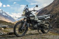 「ヒマラヤ」は2018年に登場したロイヤルエンフィールド初のアドベンチャーモデル。新型は2代目のモデルにあたり、2023年の「EICMA」で発表されたばかりだ。