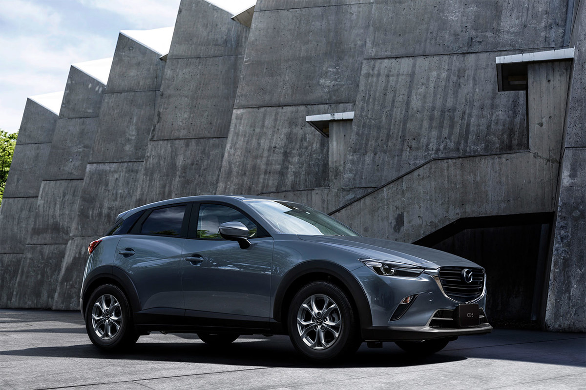 マツダCX-3」にお手ごろ価格の1.5リッターガソリンエンジン搭載車が