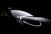 日産が欧州市場への投入を発表した新型コンパクトEV。現行「マイクラ」(日本名「マーチ」)の後継モデルとされているが、同車が日本にも導入されるのか、その際にどのような車名を名乗るのかは明らかにされていない。