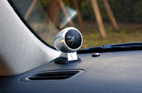 トゥイーターは付属のスタンドを用いれば取付穴を開けずとも簡単に装着できる。