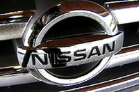 シボとメッキにより質感が向上されたフロント周り