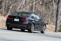 BMW M550i xDrive(4WD/8AT)【試乗記】の画像