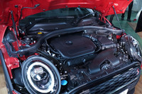 「MINIクラブマン」がマイナーチェンジ より丸目を強調したデザインにの画像