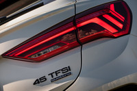 アウディQ3スポーツバック45 TFSIクワトロSトロニック