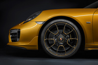 最高出力607psの「ポルシェ911ターボSエクスクルーシブシリーズ」登場の画像