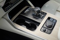 マツダが3列シートの新型SUV「CX-80」を発表 2024年秋の発売を予定の画像