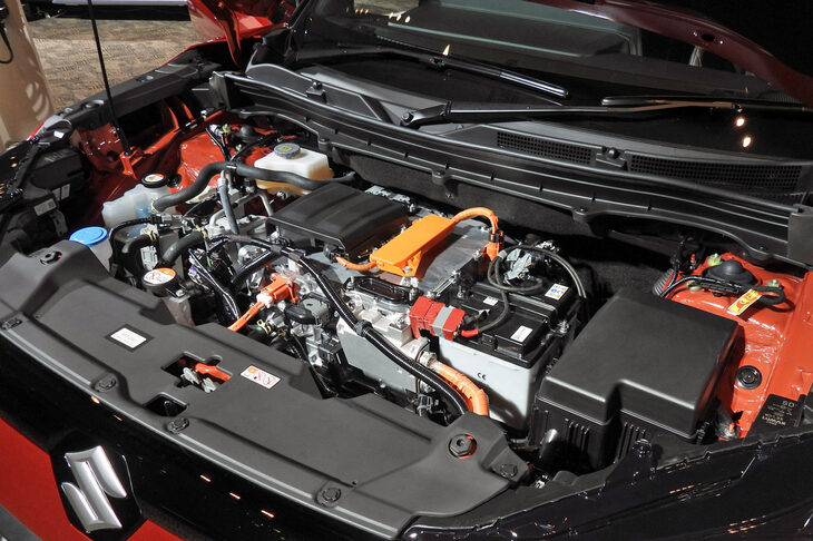 スズキeビターラZ(電動パワートレイン)