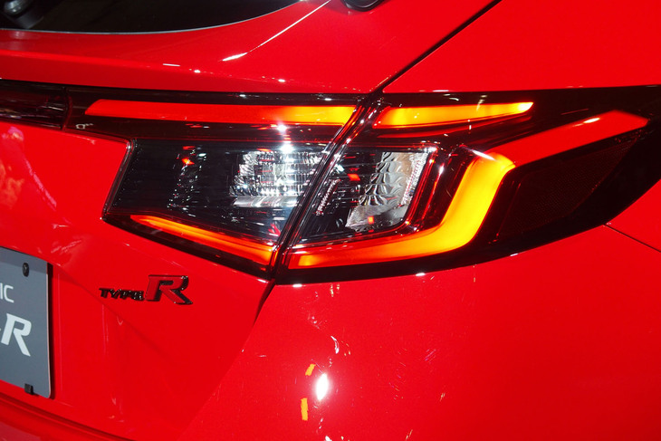 ホンダ・シビック タイプRレーシングブラックパッケージ