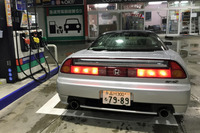 昨今の燃料価格高騰は、庶民の家計を直撃している。したがって真の通勤車はWLTCモード燃費が20km/リッター以上で、油種もレギュラーガソリンまたは軽油が望ましい。(写真はイメージ)