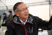 オフロードにおける「アウトランダー」の特徴や、各機能の使い方などを説明してくれた、三菱自動車 プロジェクト開発マネジメント部主任の野口泰彦氏。