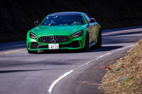メルセデスAMG GT R