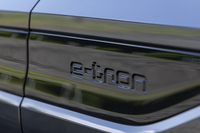 アウディQ6 e-tronクワトロ アドバンスト(4WD)【試乗記】の画像