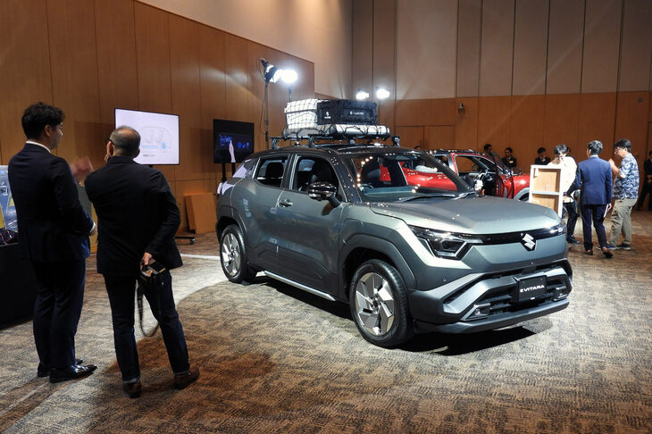 「スズキeビターラ」の発表会の様子。