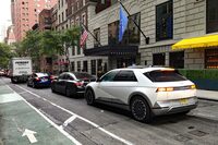 大統領選真っ最中のアメリカ。選挙の結果がEVの普及に大きく影響を及ぼすとみられている。