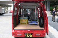 荷室には荷物に傷をつけたりしないよう、改良が施されている。